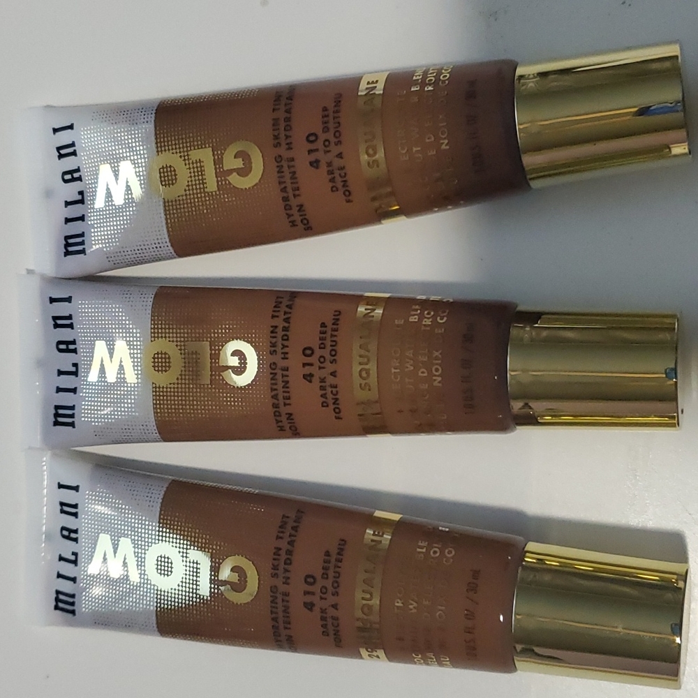 Makeup - Picture 3 of 6